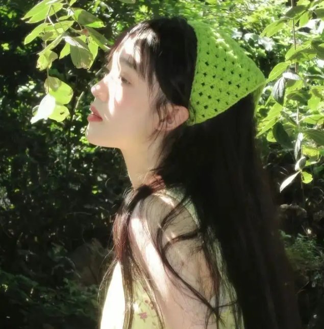 蓝色马蹄莲